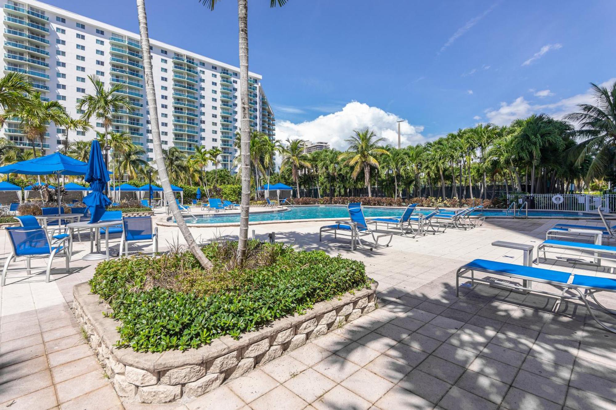 Ocean Reserve Sunny Isles Beach Ngoại thất bức ảnh